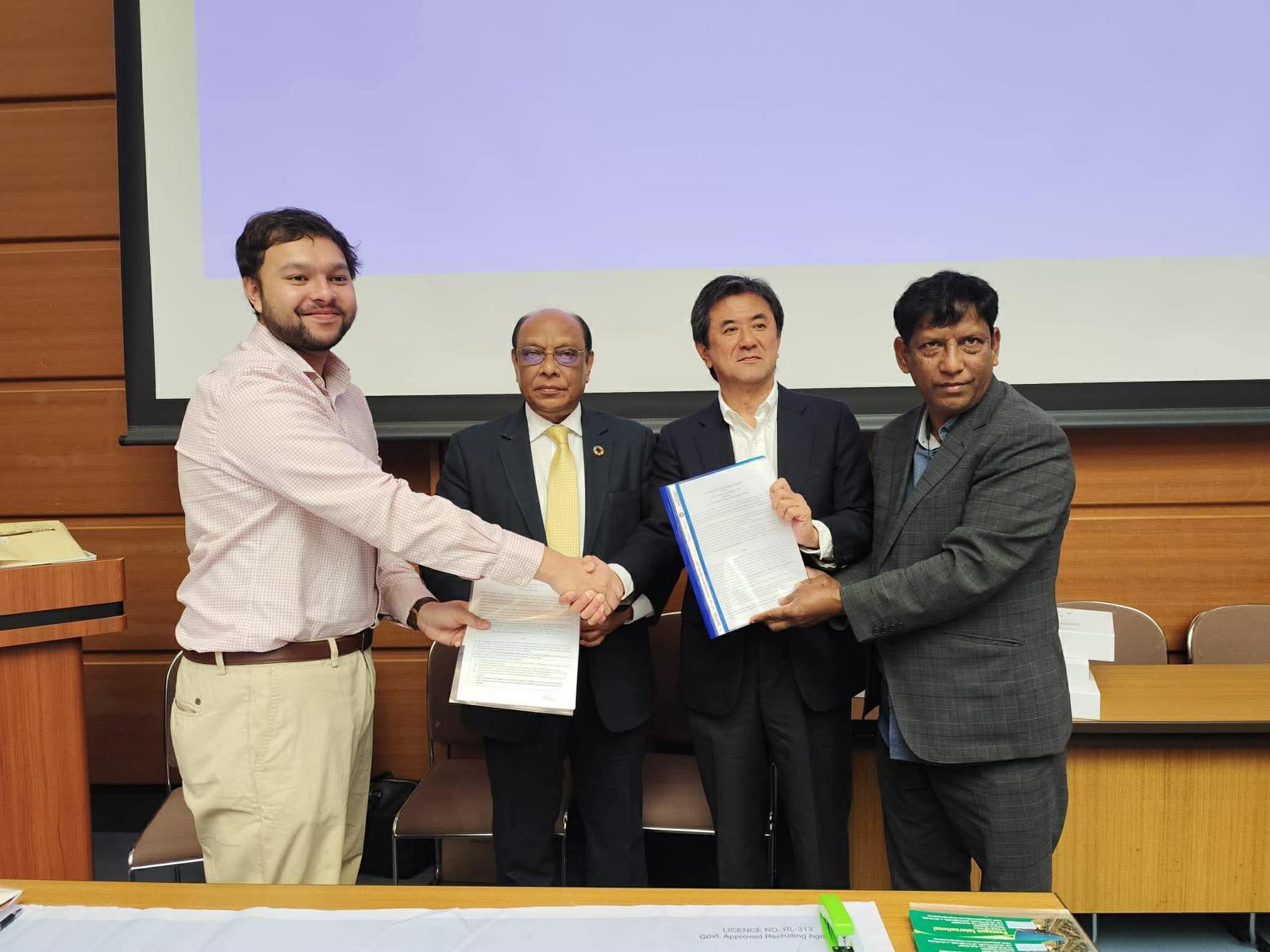 ২০৪০ সালের মধ্যে জাপানে ১ কোটি ১০ লক্ষ জনশক্তির ঘাটতি পূরণে সম্ভব সব ধরণের পদক্ষেপ নেবে বাংলাদেশ image