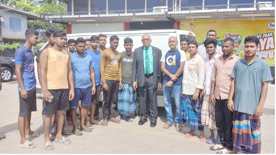 ফিজির প্রধানমন্ত্রীর কাছে অভিযোগ দিলেন ২৬ বাংলাদেশি শ্রমিক image